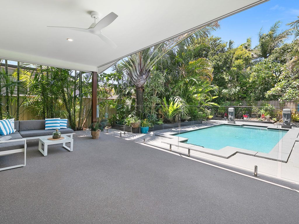 5 Hume Street, Golden Beach QLD 4551 - McGrath Coast & Hinterland