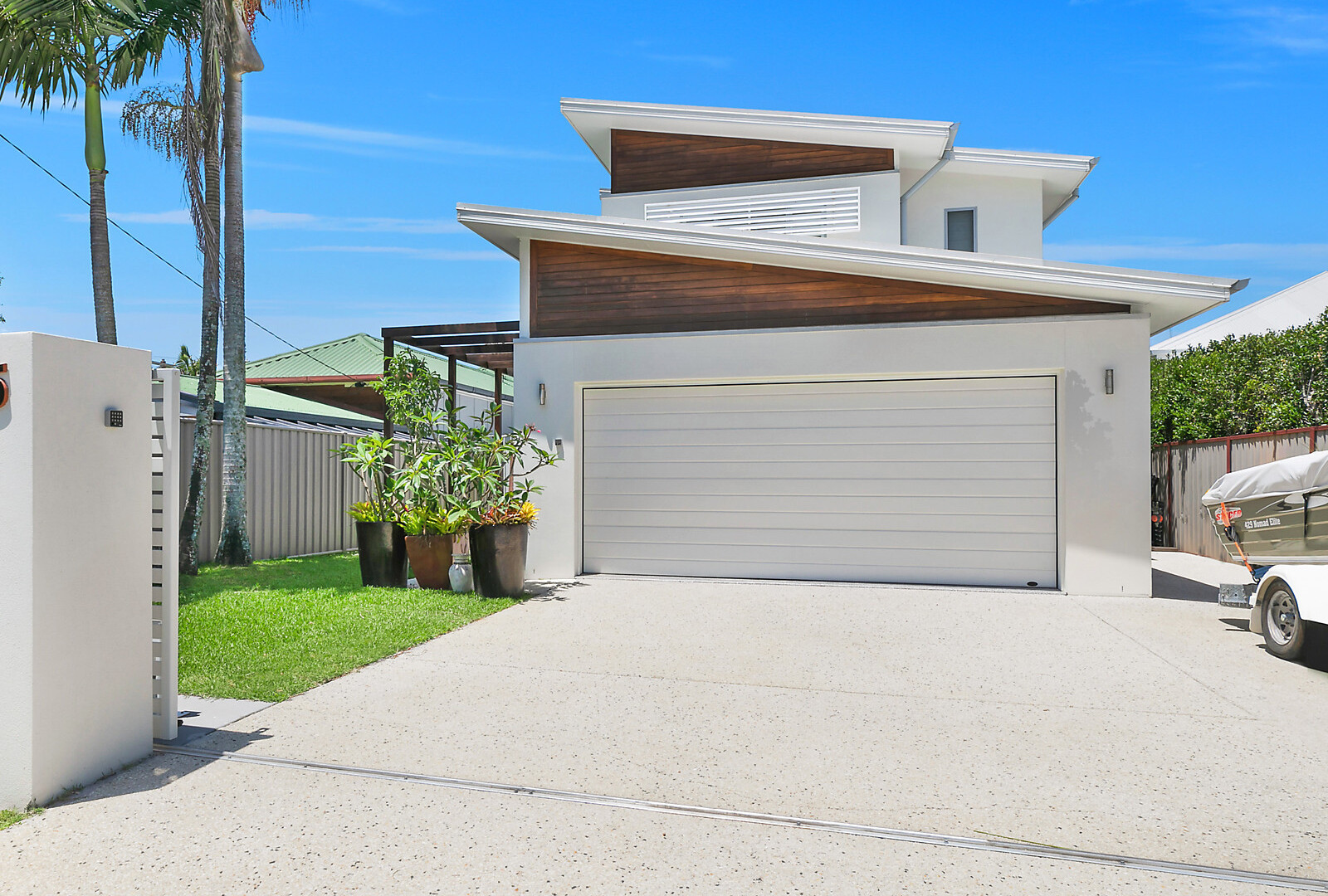 5 Hume Street, Golden Beach QLD 4551 - photo 12