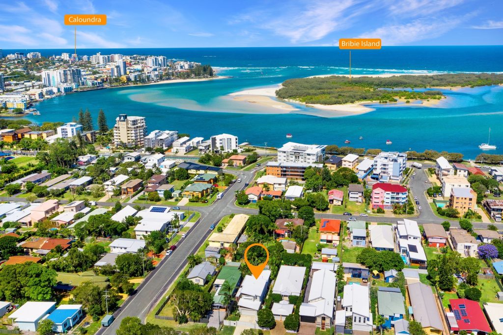 5 Hume Street, Golden Beach QLD 4551 - photo 4