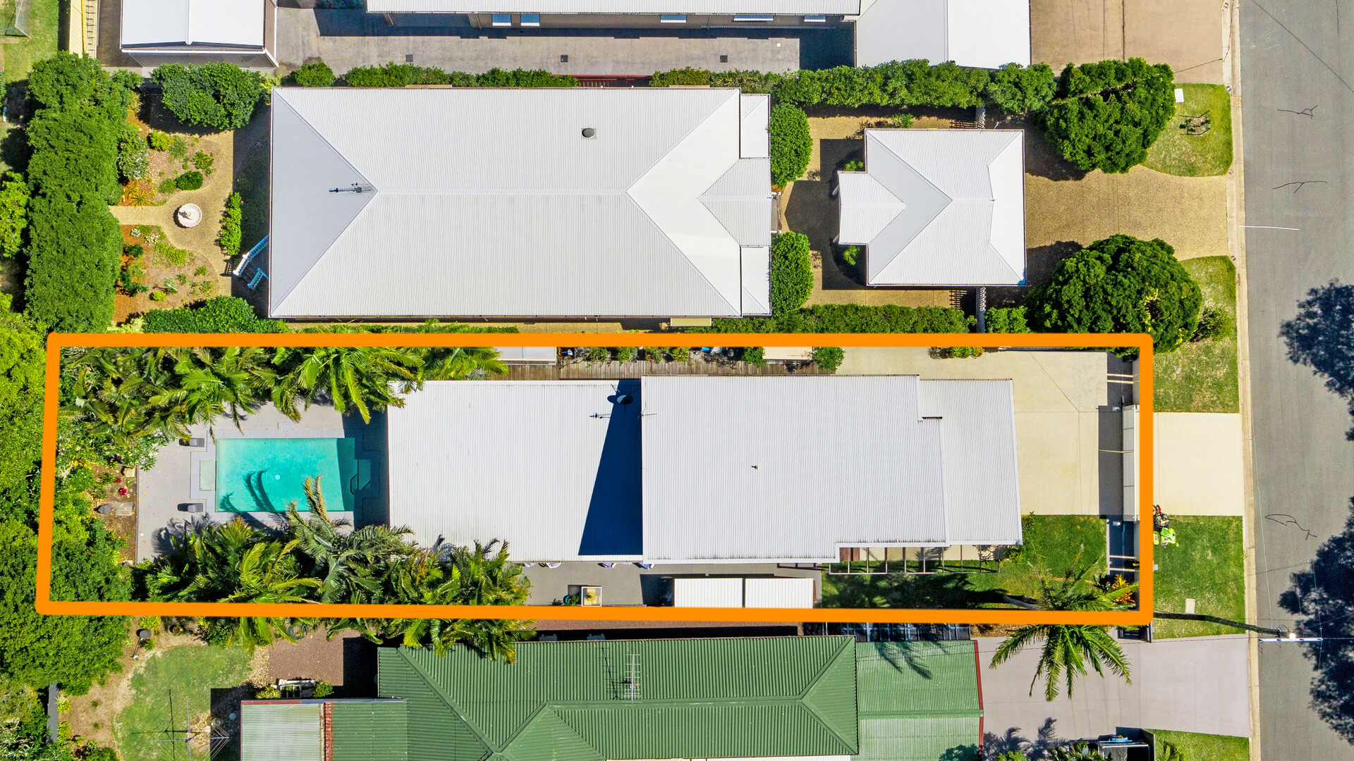 5 Hume Street, Golden Beach QLD 4551 - photo 9
