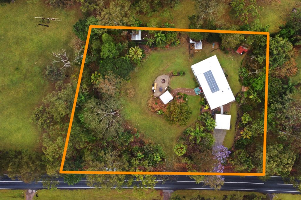 2060 Old Gympie Road, Glass House Mountains QLD 4518 - photo 4