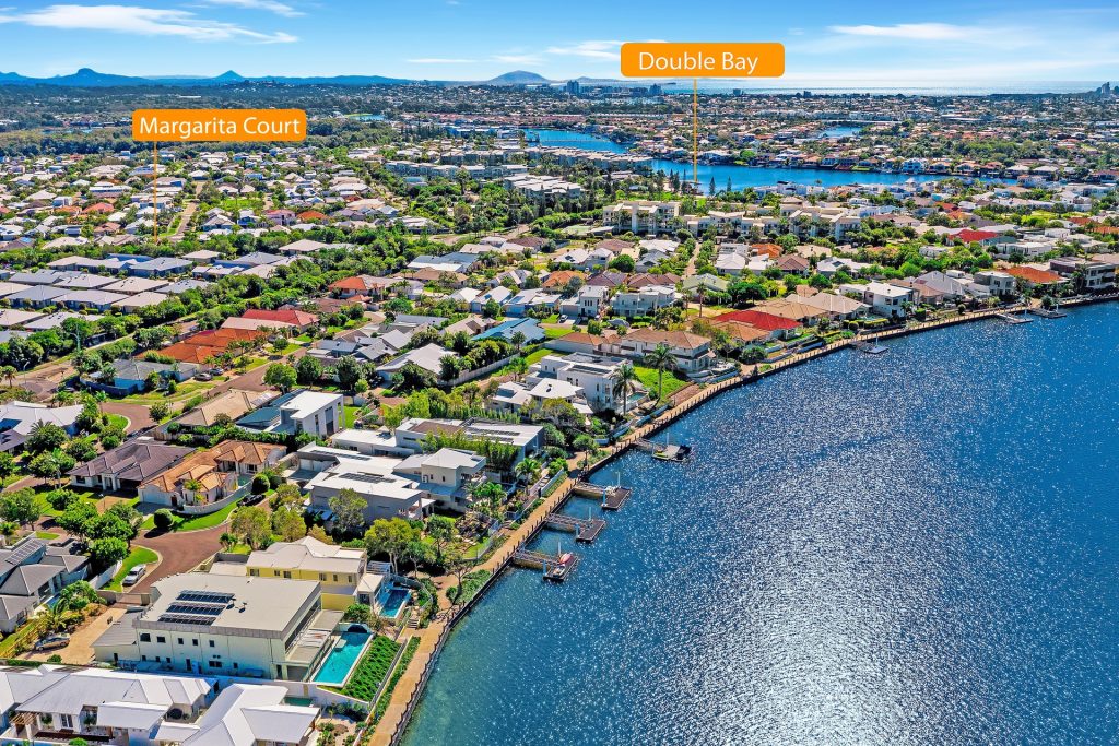8 Margarita Court, Kawana Island QLD 4575 - photo 2