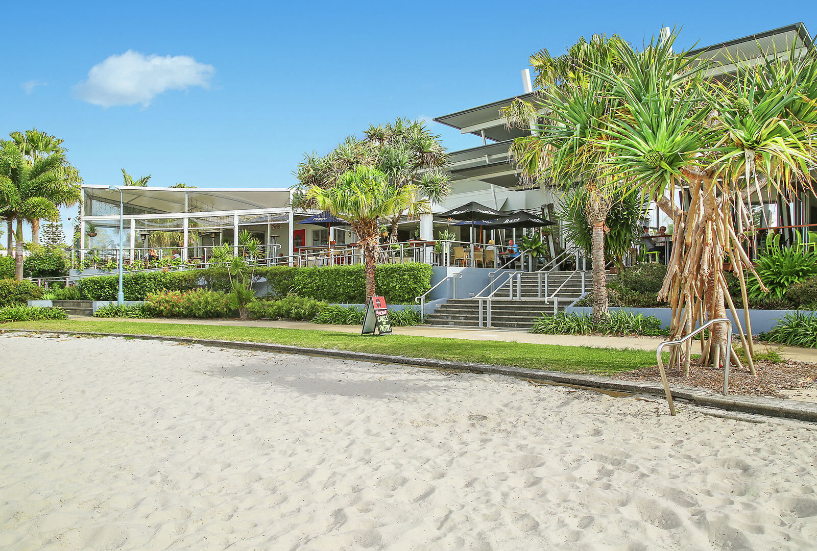 8 Margarita Court, Kawana Island QLD 4575 - photo 16