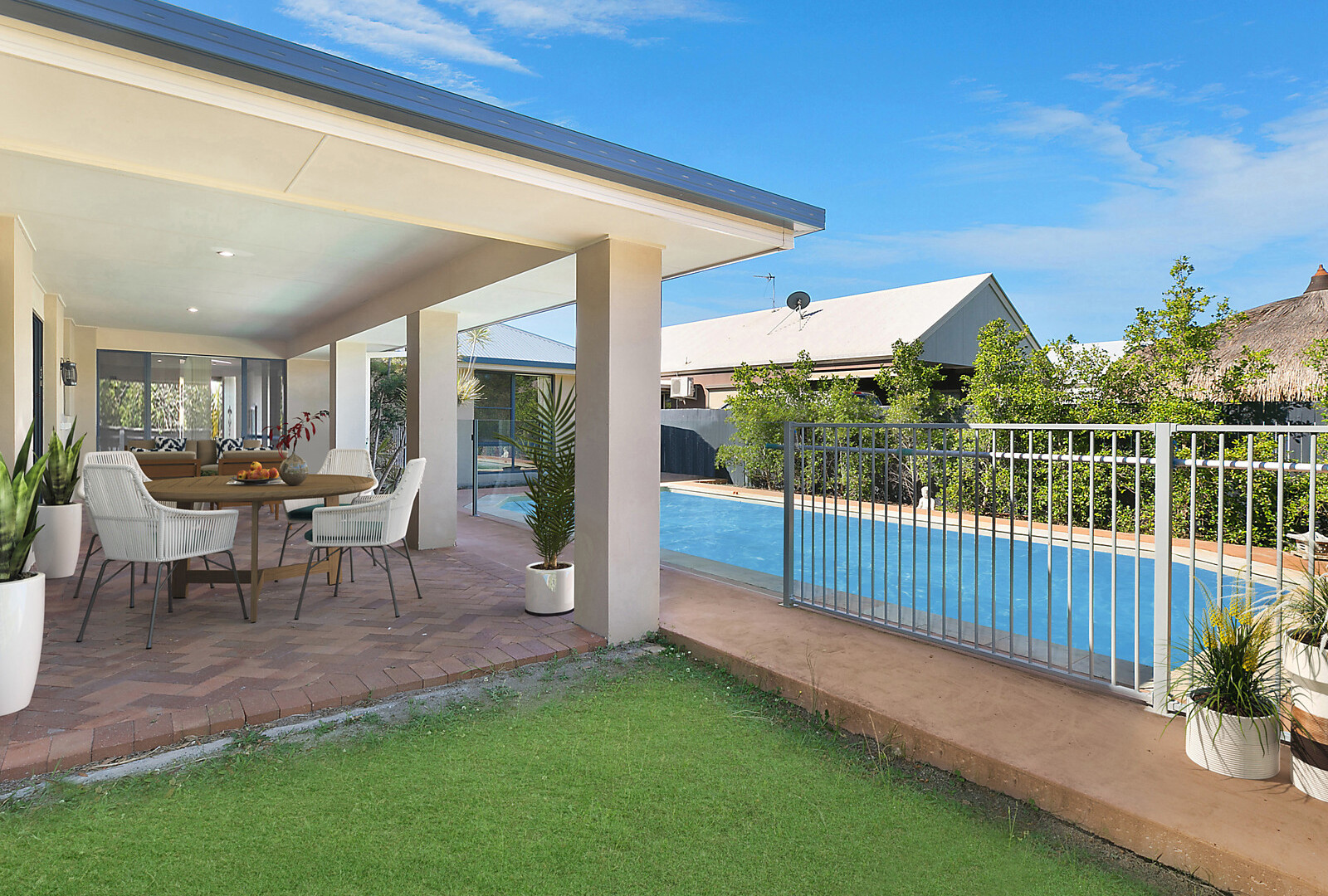 8 Margarita Court, Kawana Island QLD 4575 - photo 18