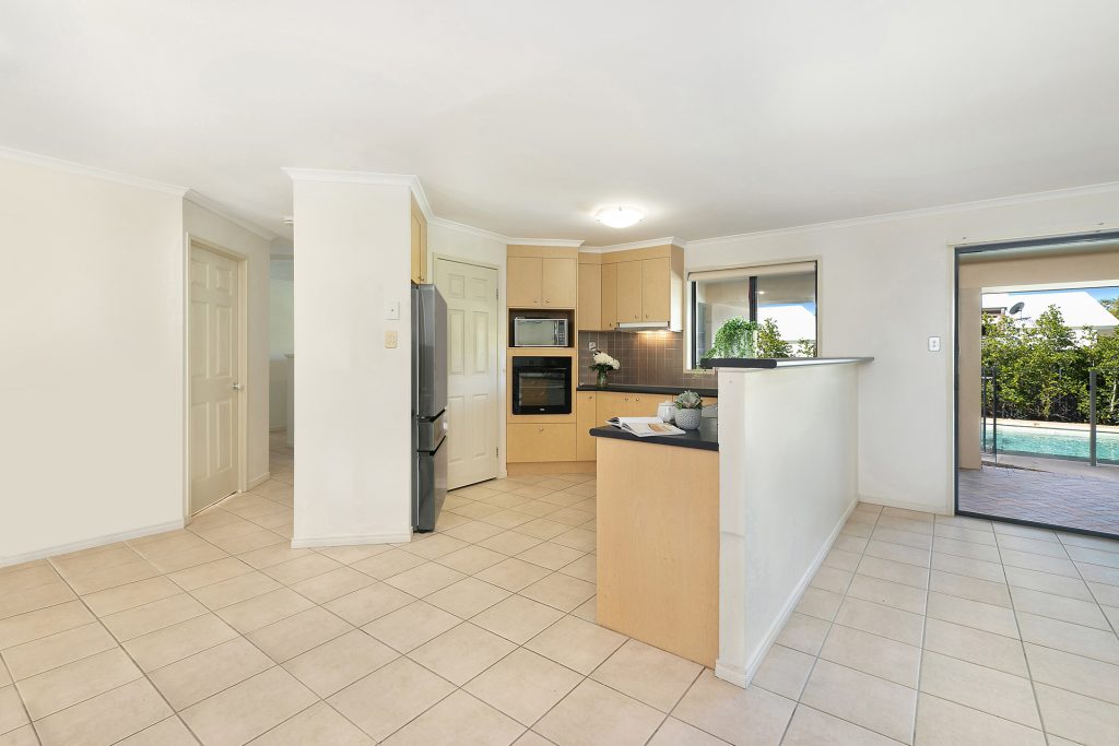 8 Margarita Court, Kawana Island QLD 4575 - photo 7