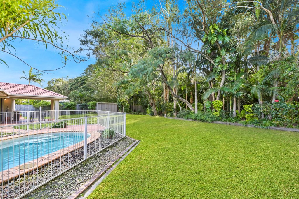 5 Phar Lap Court, Little Mountain QLD 4551 - photo 5