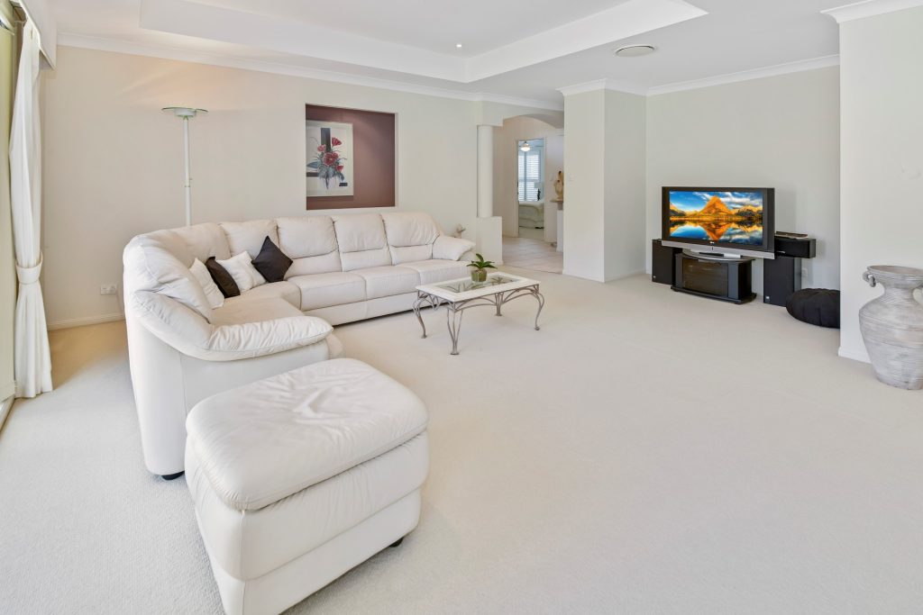 5 Phar Lap Court, Little Mountain QLD 4551 - photo 7