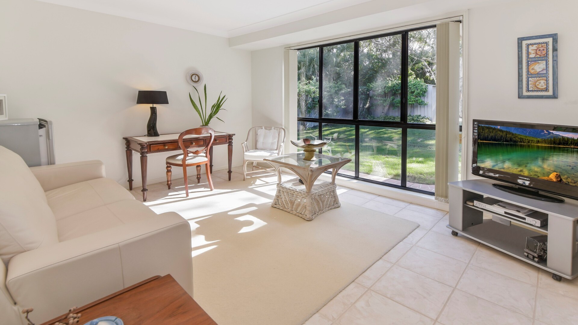 5 Phar Lap Court, Little Mountain QLD 4551 - photo 8