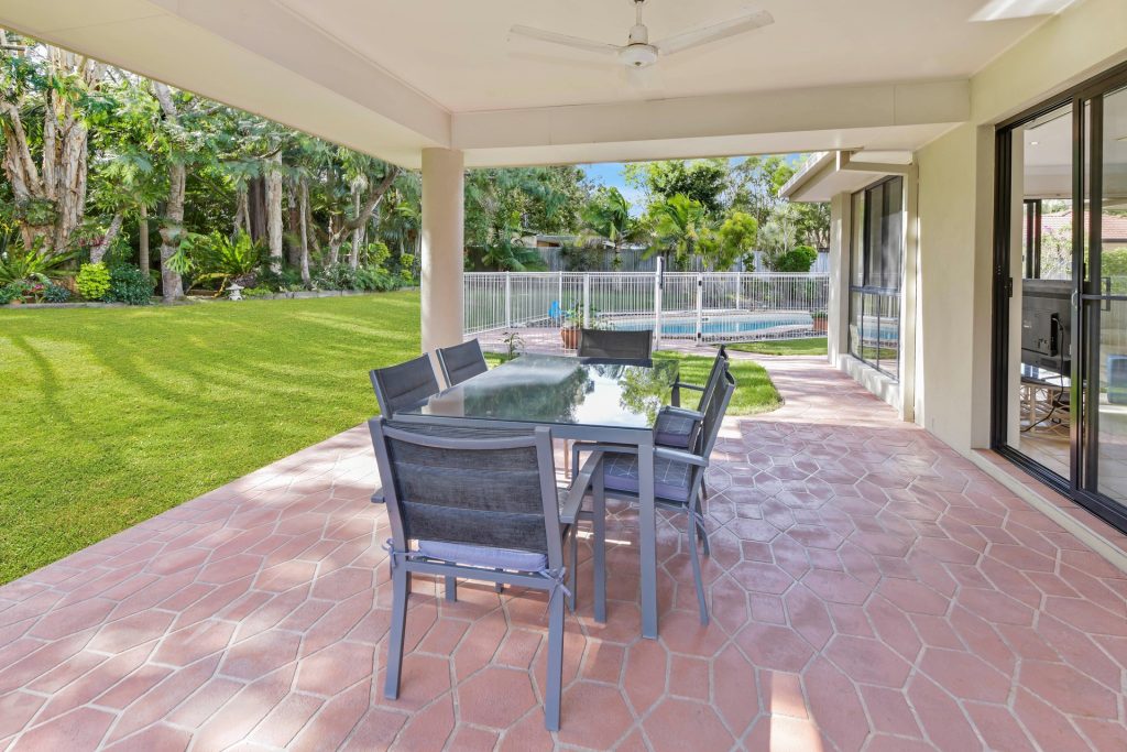5 Phar Lap Court, Little Mountain QLD 4551 - photo 10
