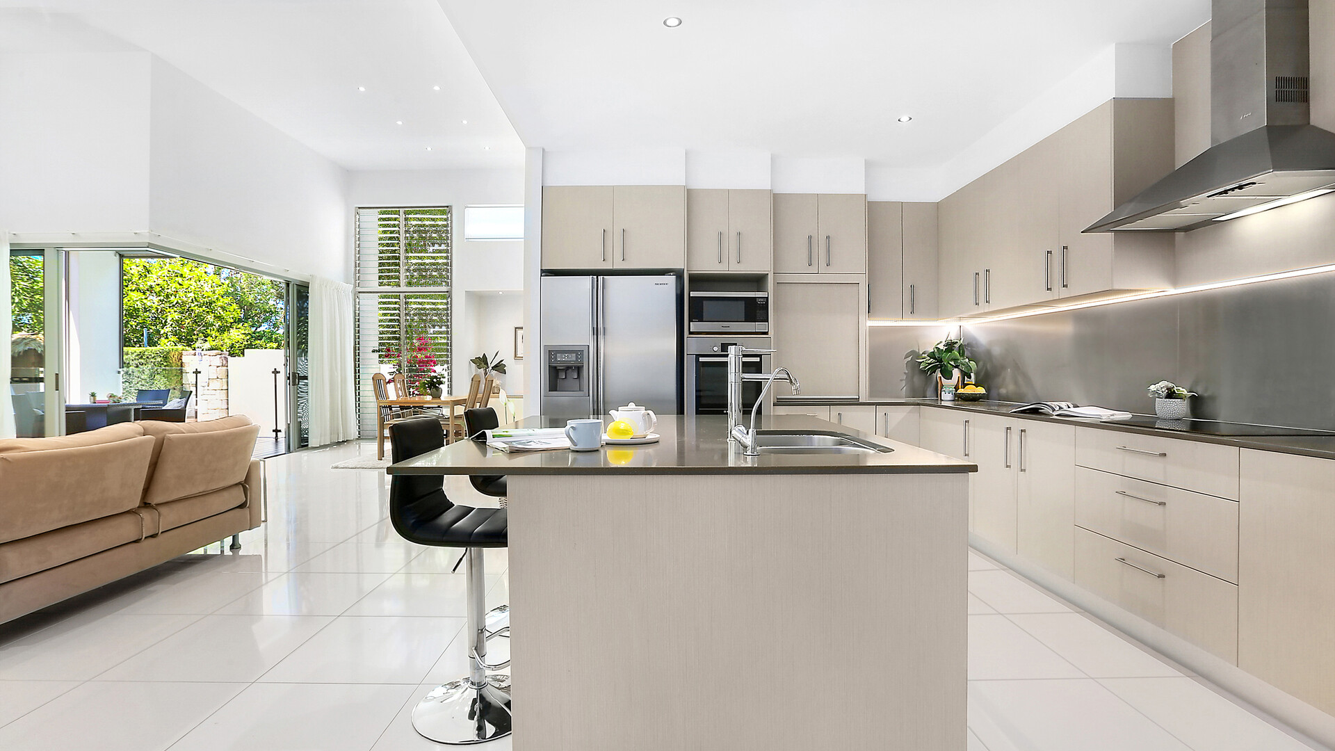 13B Antilles Street, Kawana Island QLD 4575 - photo 9