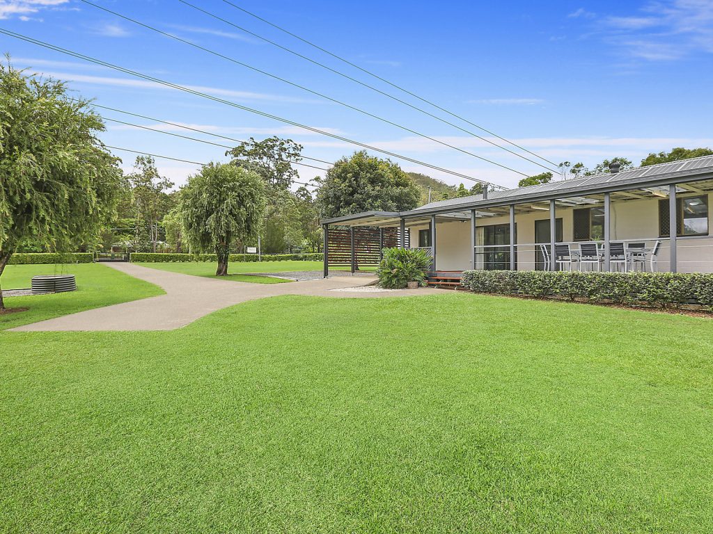 2681 Old Gympie Road, Beerwah QLD 4519 - photo 2