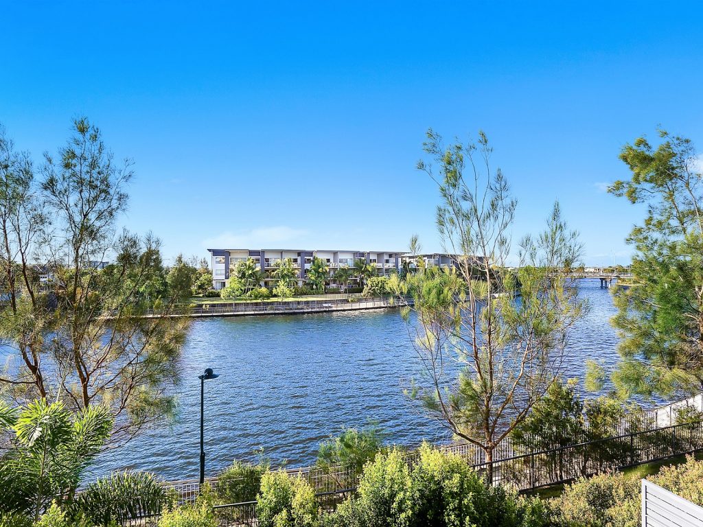 34/99 Birtinya Boulevard, Birtinya QLD 4575 - photo 14