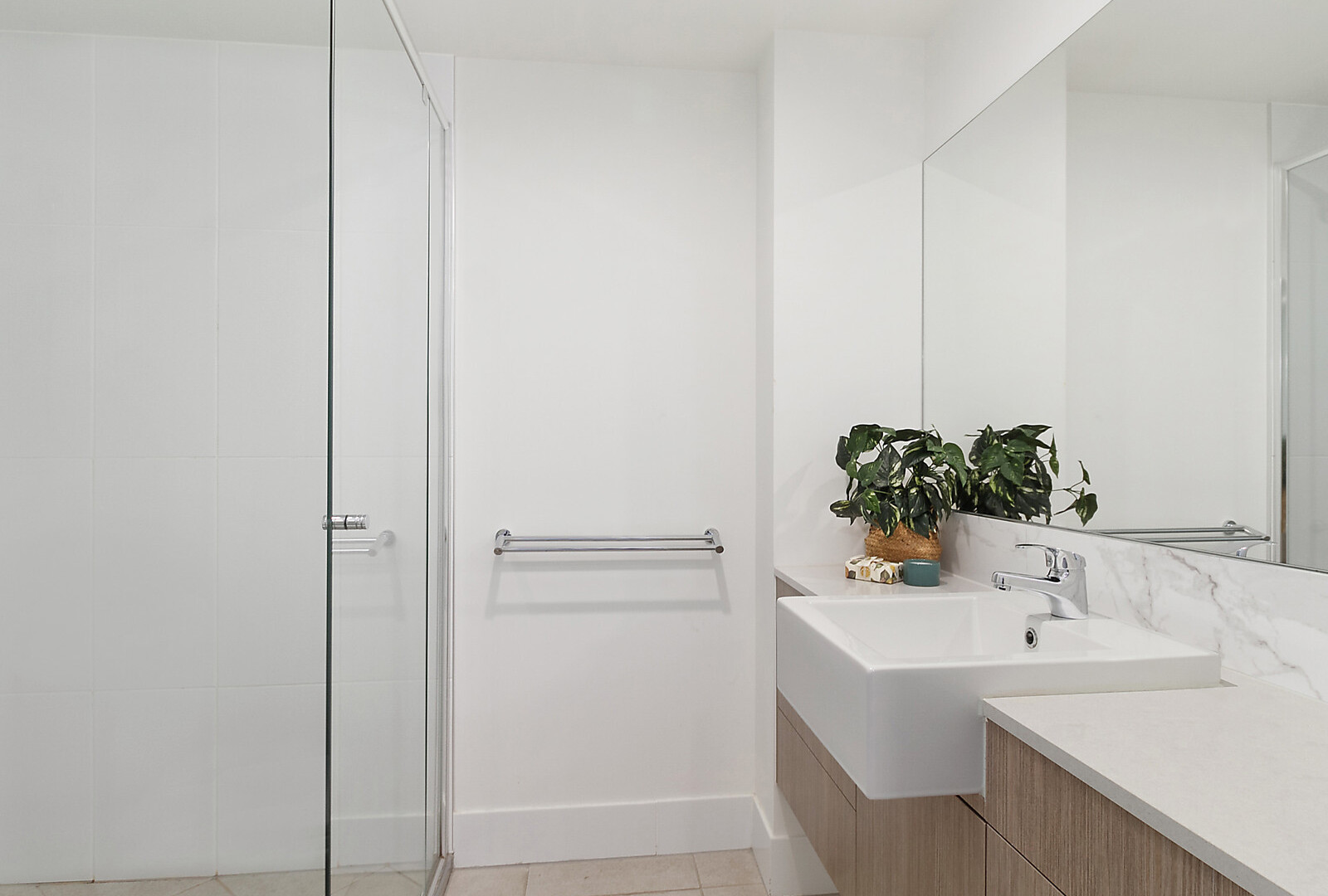 28/14 Bright Place, Birtinya QLD 4575 - photo 10