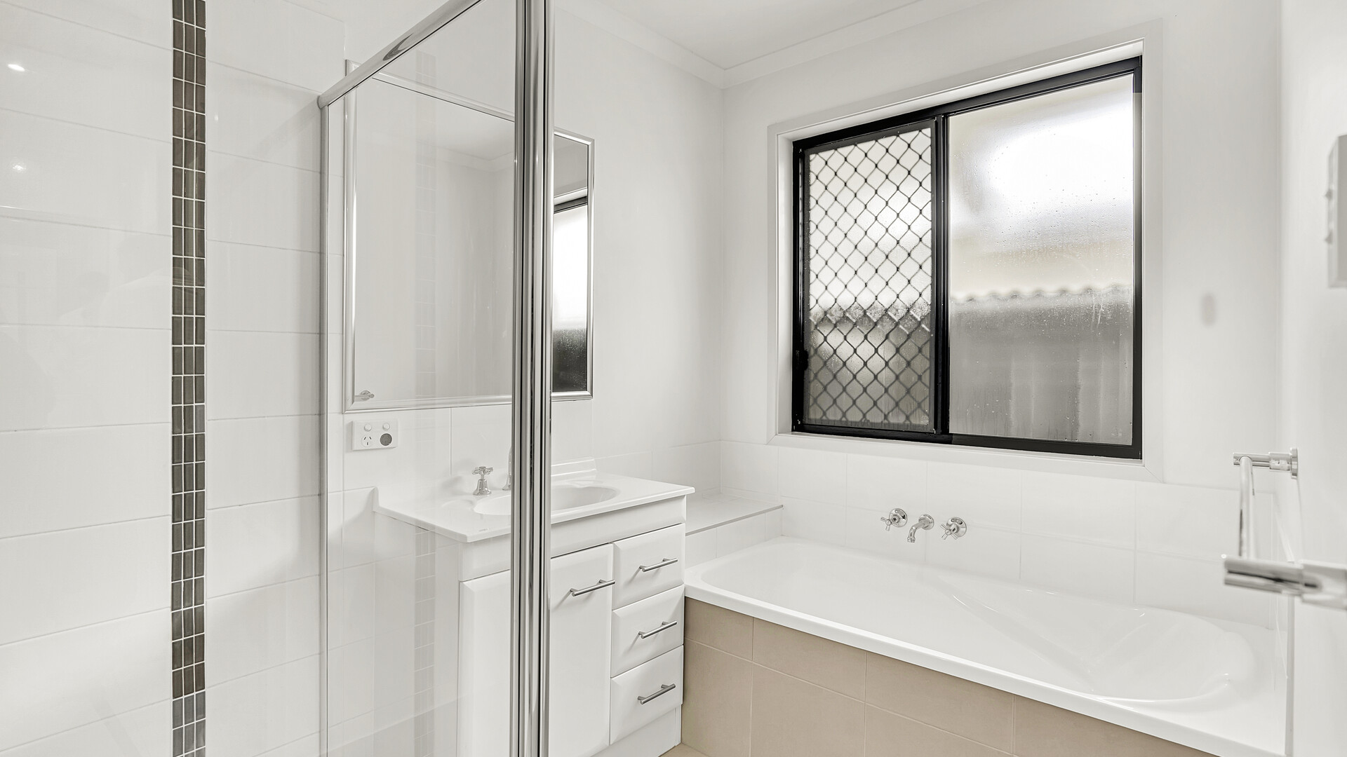 67 Frogmouth Circuit, Mountain Creek QLD 4557 - photo 9