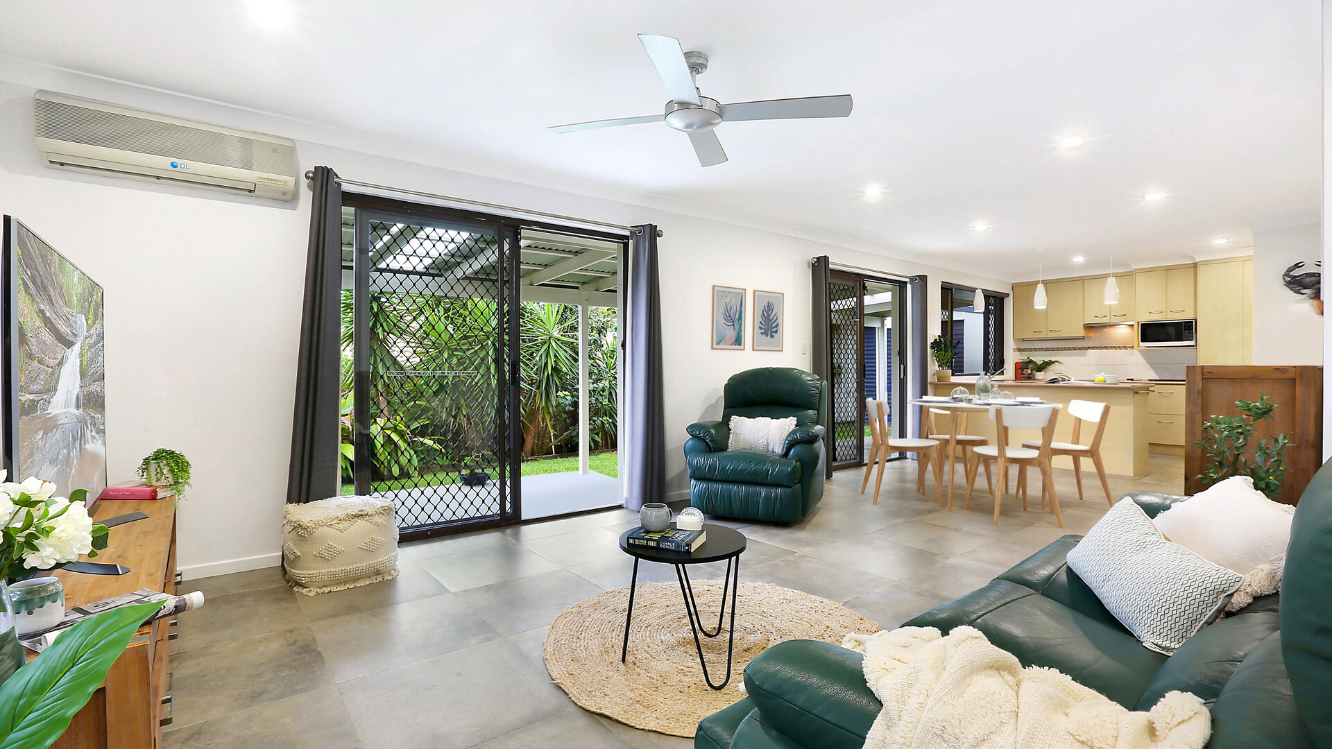33 Milbong Street, Battery Hill QLD 4551 - photo 5