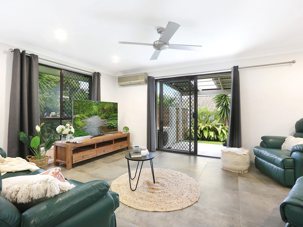 33 Milbong Street, Battery Hill QLD 4551 - photo 6
