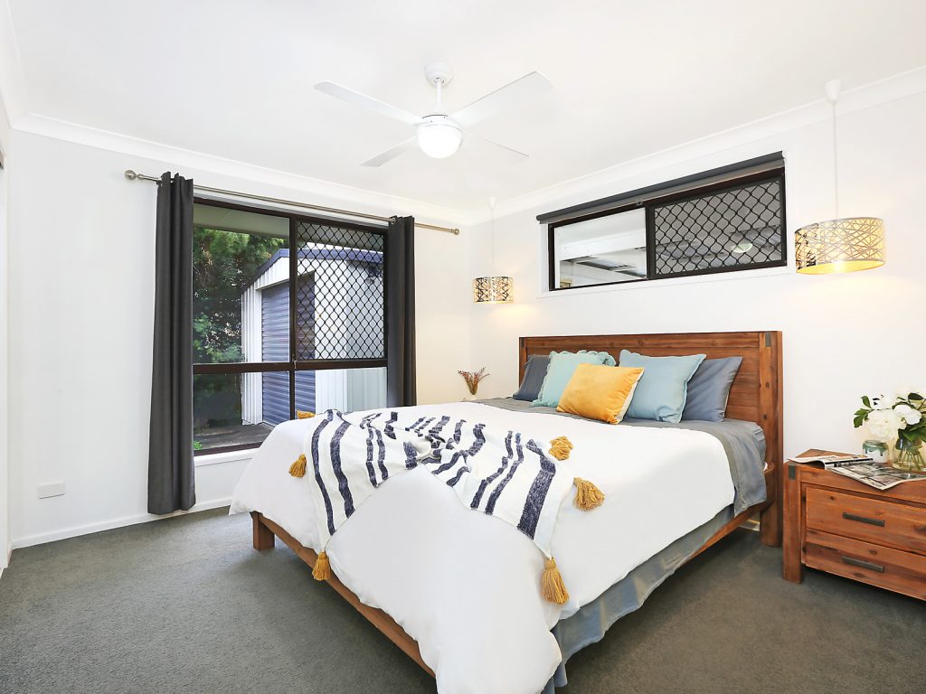 33 Milbong Street, Battery Hill QLD 4551 - photo 9