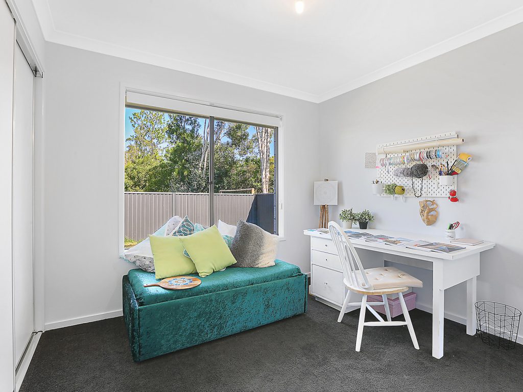 13 Bluegum Street, Landsborough QLD 4550 - photo 9