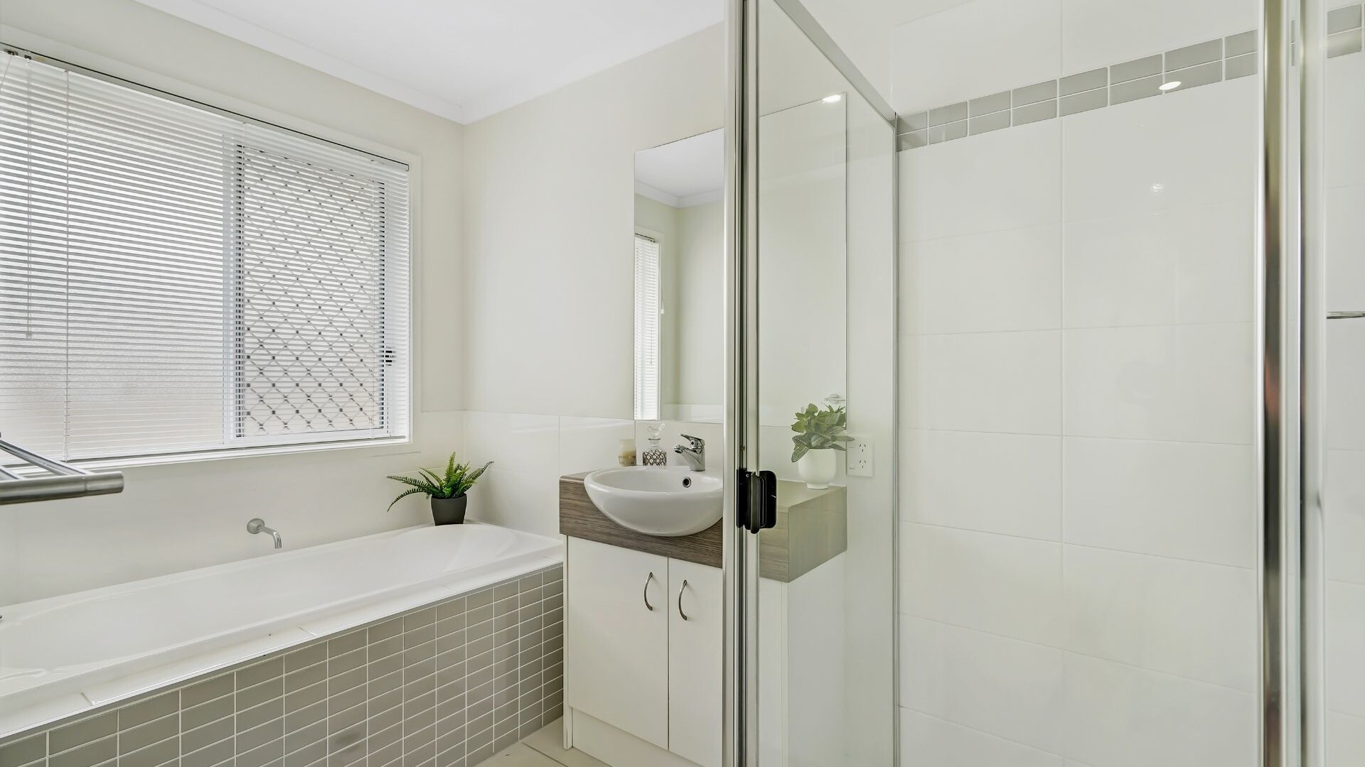 56 Ningi Waters Drive, Ningi QLD 4511 - photo 7