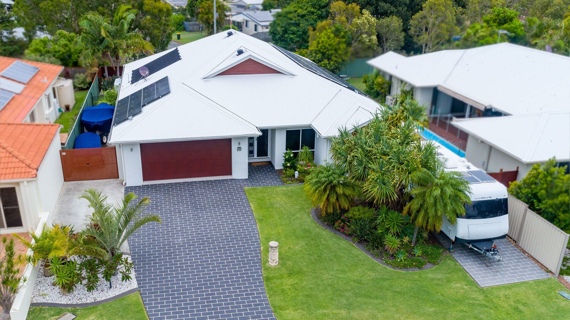 14 Whitehaven Place, Banksia Beach QLD 4507 - photo 15