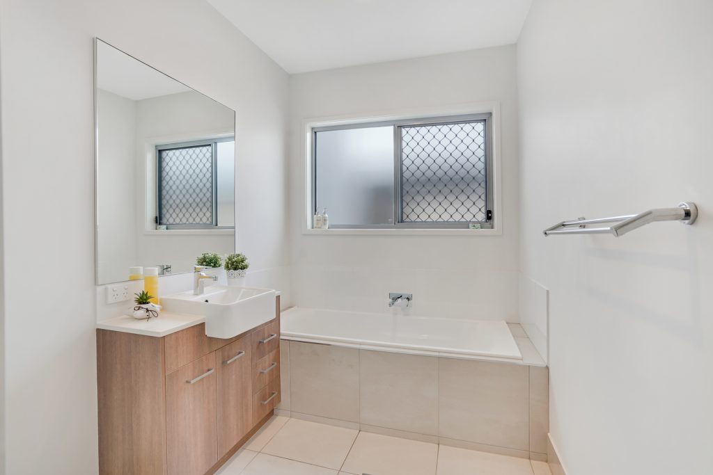 16 Topaz Drive, Caloundra West QLD 4551 - photo 10