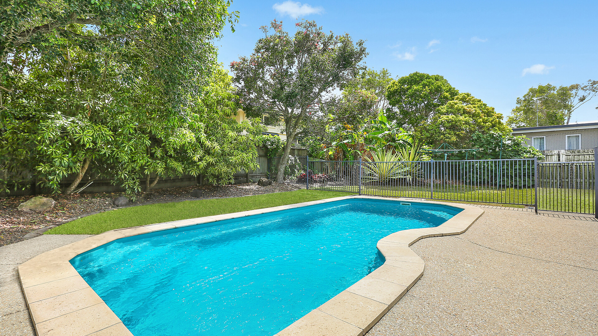 10 Rooke Street, Dicky Beach QLD 4551 - photo 2