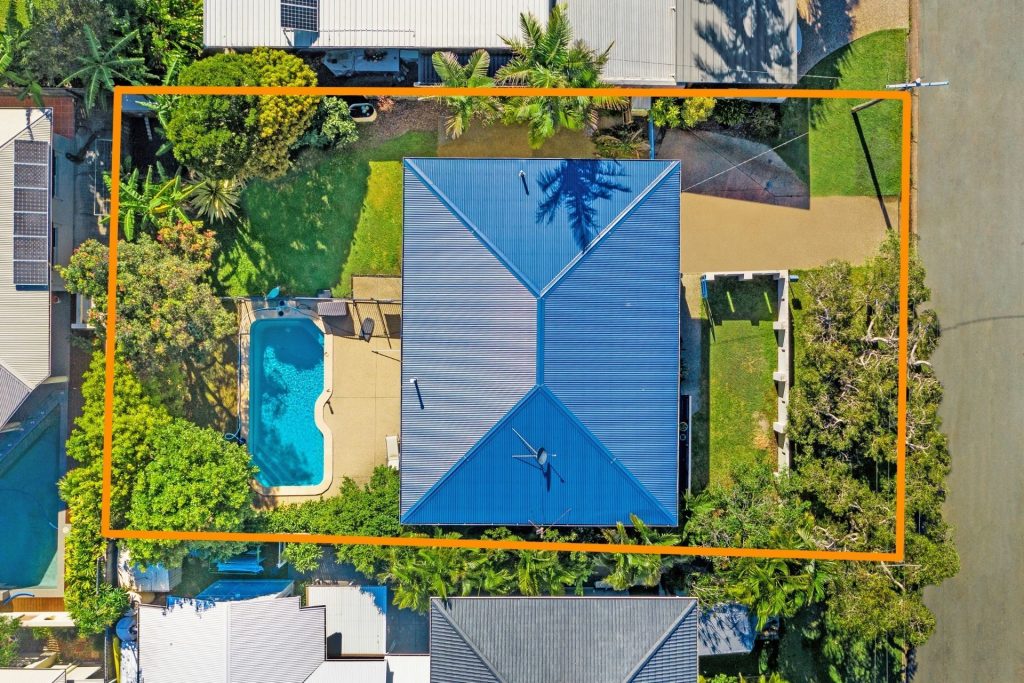 10 Rooke Street, Dicky Beach QLD 4551 - photo 11