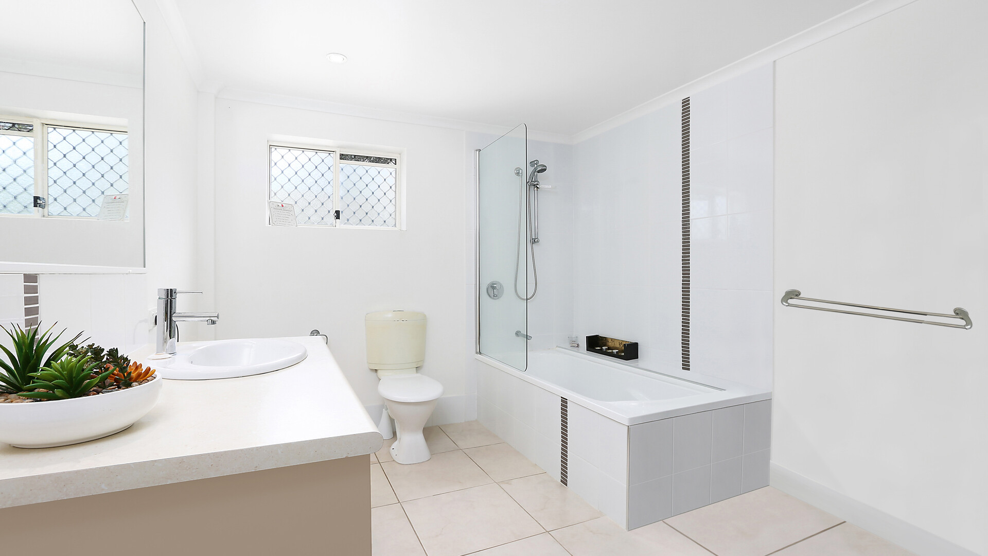 10 Rooke Street, Dicky Beach QLD 4551 - photo 9