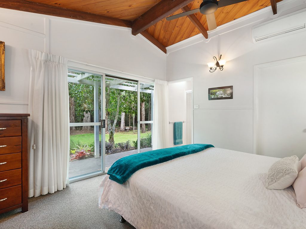 151 Commissioners Flat Road, Peachester QLD 4519 - photo 6