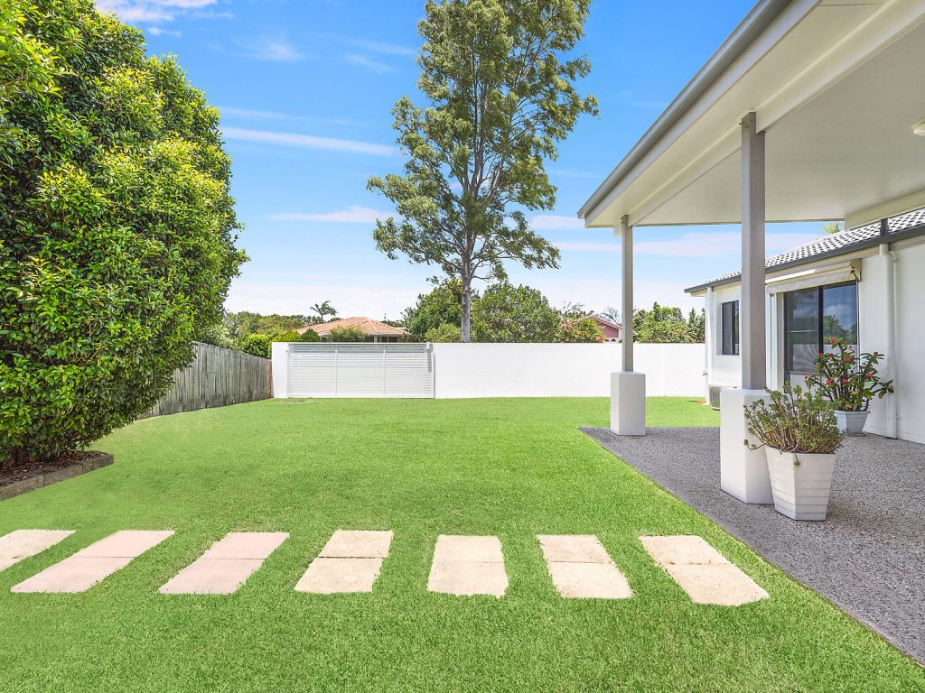 1 Edwardson Drive, Pelican Waters QLD 4551 - photo 2