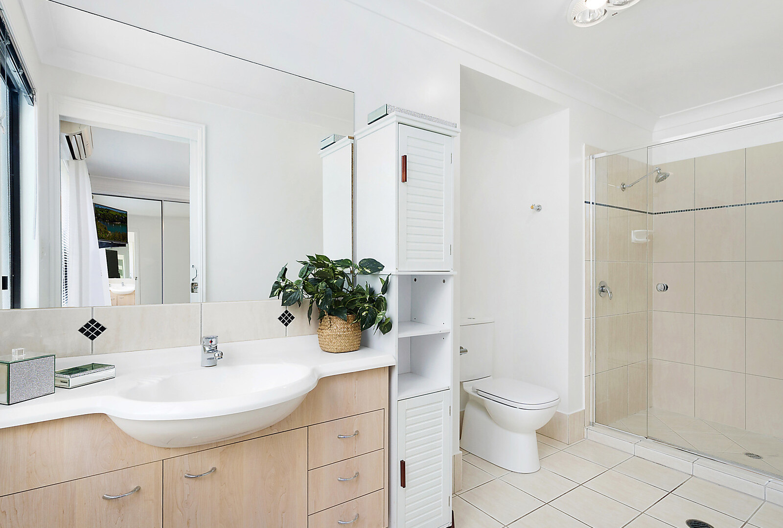 1 Edwardson Drive, Pelican Waters QLD 4551 - photo 7