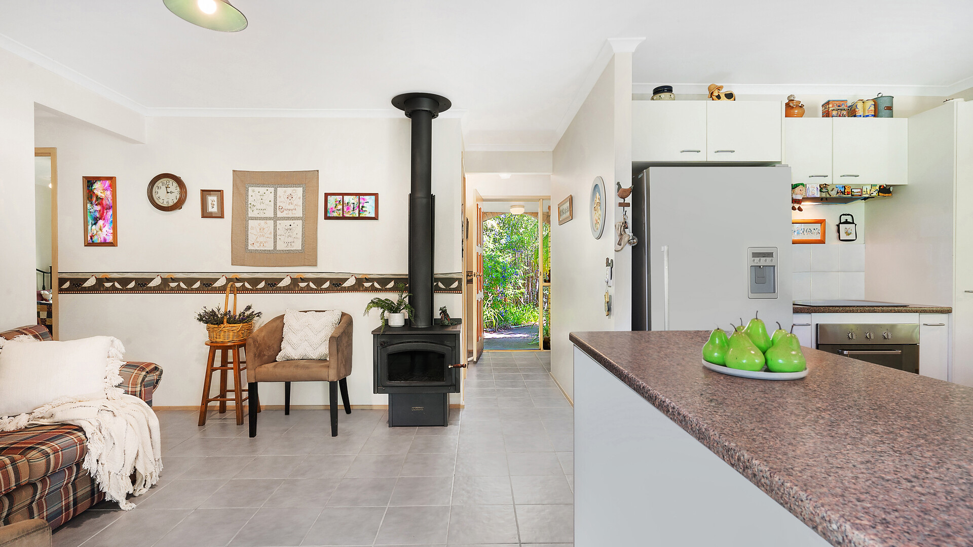 31 Saffron Drive, Currimundi QLD 4551 - photo 5