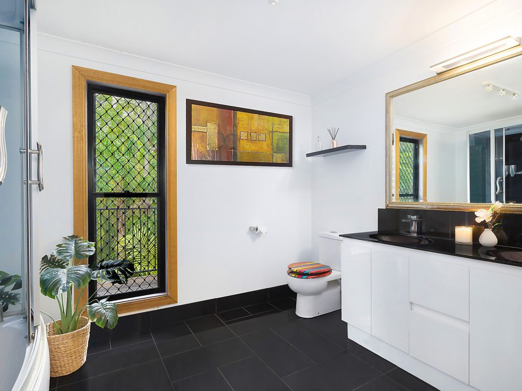 26 Reservoir Road, Landsborough QLD 4550 - photo 6