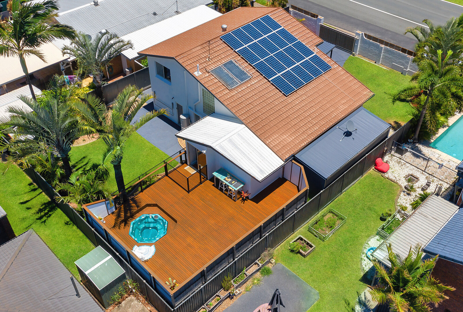 215 Nicklin Way, Warana QLD 4575 - photo 11