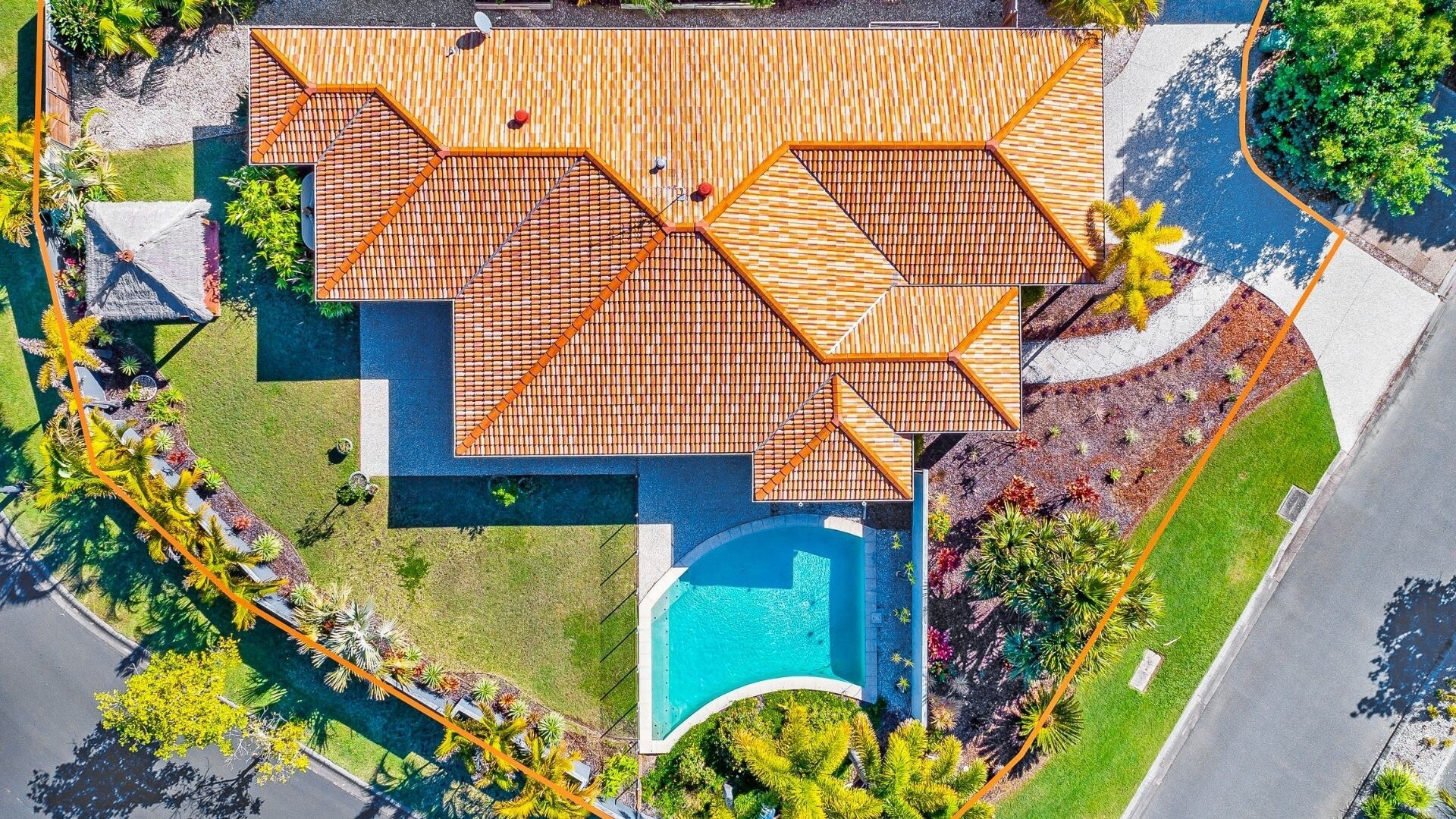 158 Marina Boulevard, Banksia Beach QLD 4507 - photo 6