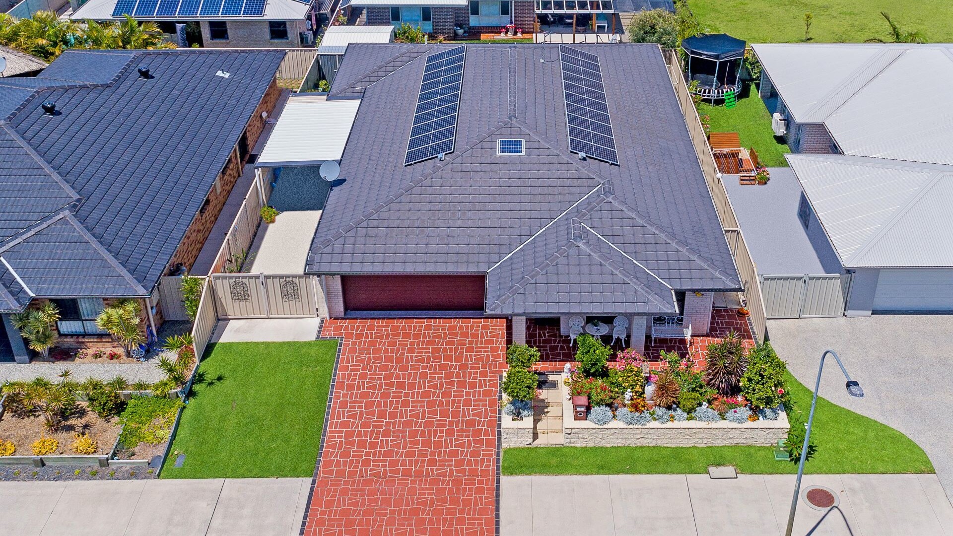 106 Bongaree Avenue, Bongaree QLD 4507 - photo 7