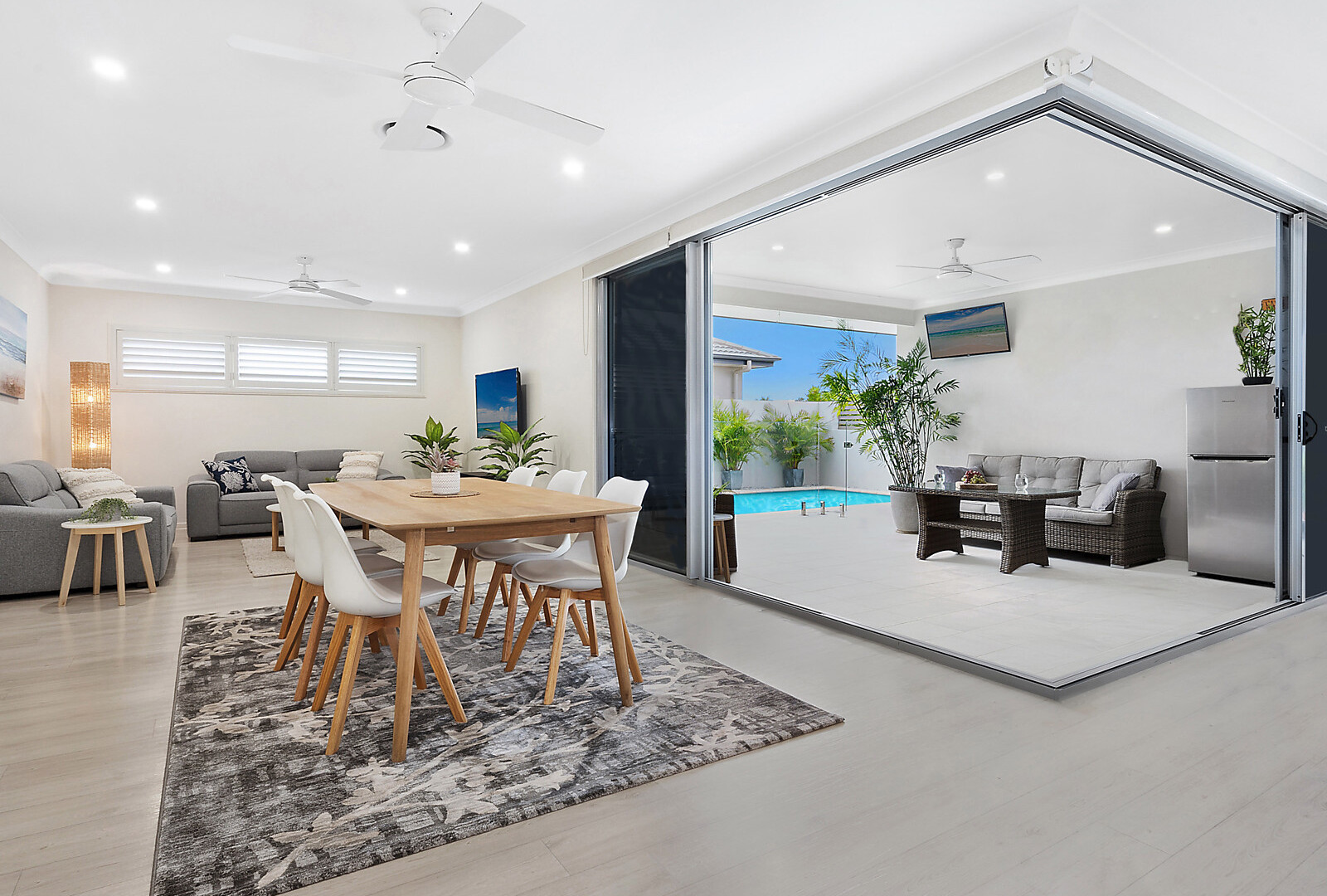 3 Shearwater Crescent, Banksia Beach QLD 4507 - photo 4