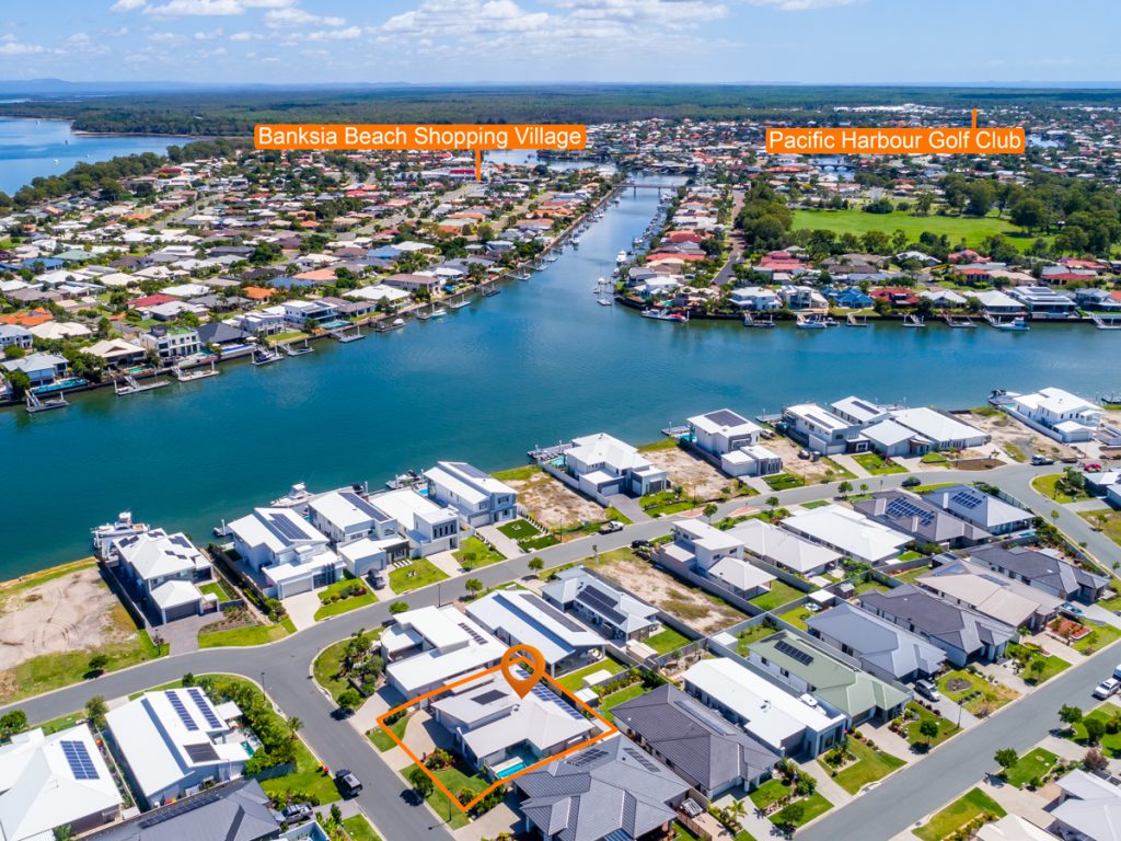 3 Shearwater Crescent, Banksia Beach QLD 4507 - photo 9