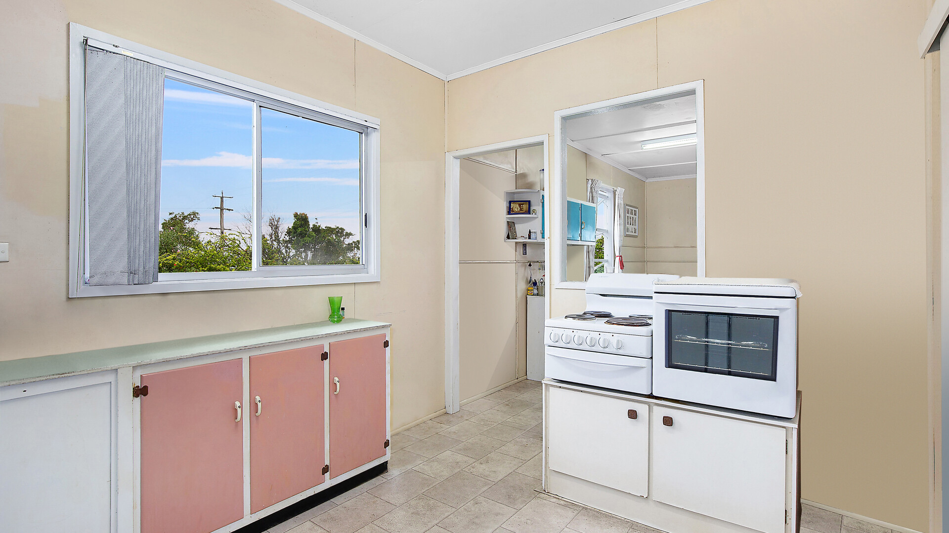 10 Cooroy Street, Dicky Beach QLD 4551 - photo 5