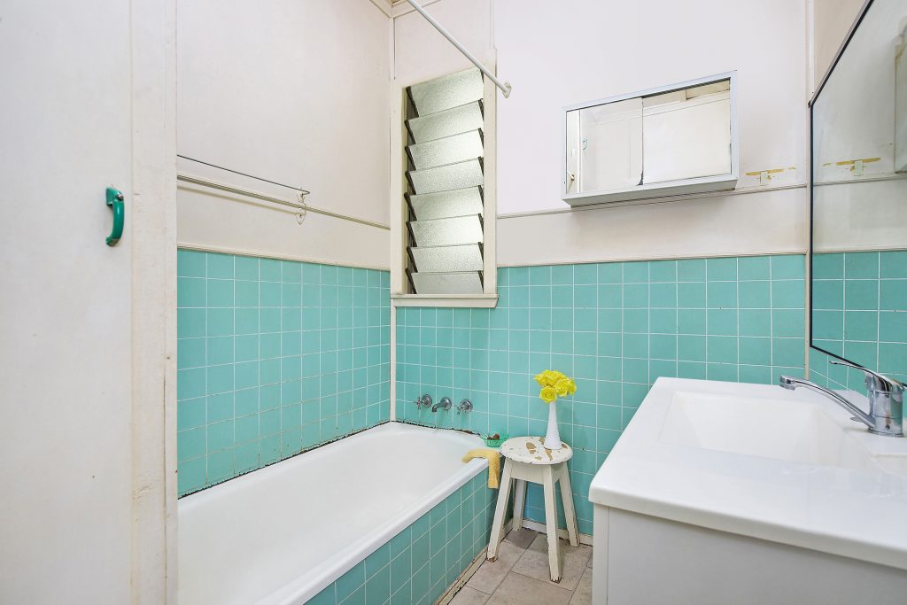 10 Cooroy Street, Dicky Beach QLD 4551 - photo 8