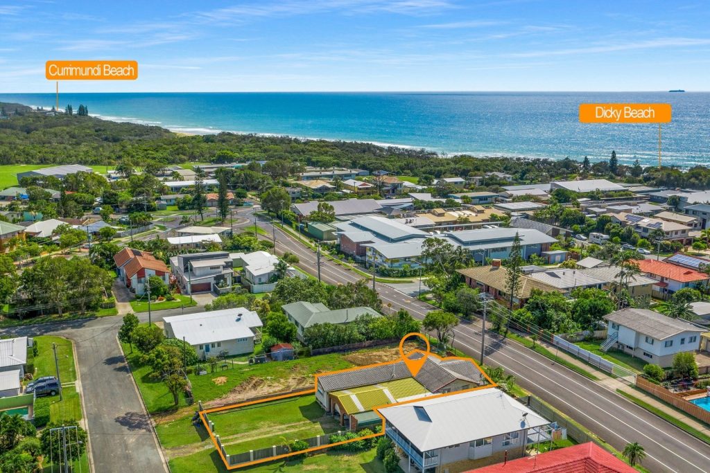 10 Cooroy Street, Dicky Beach QLD 4551 - photo 9