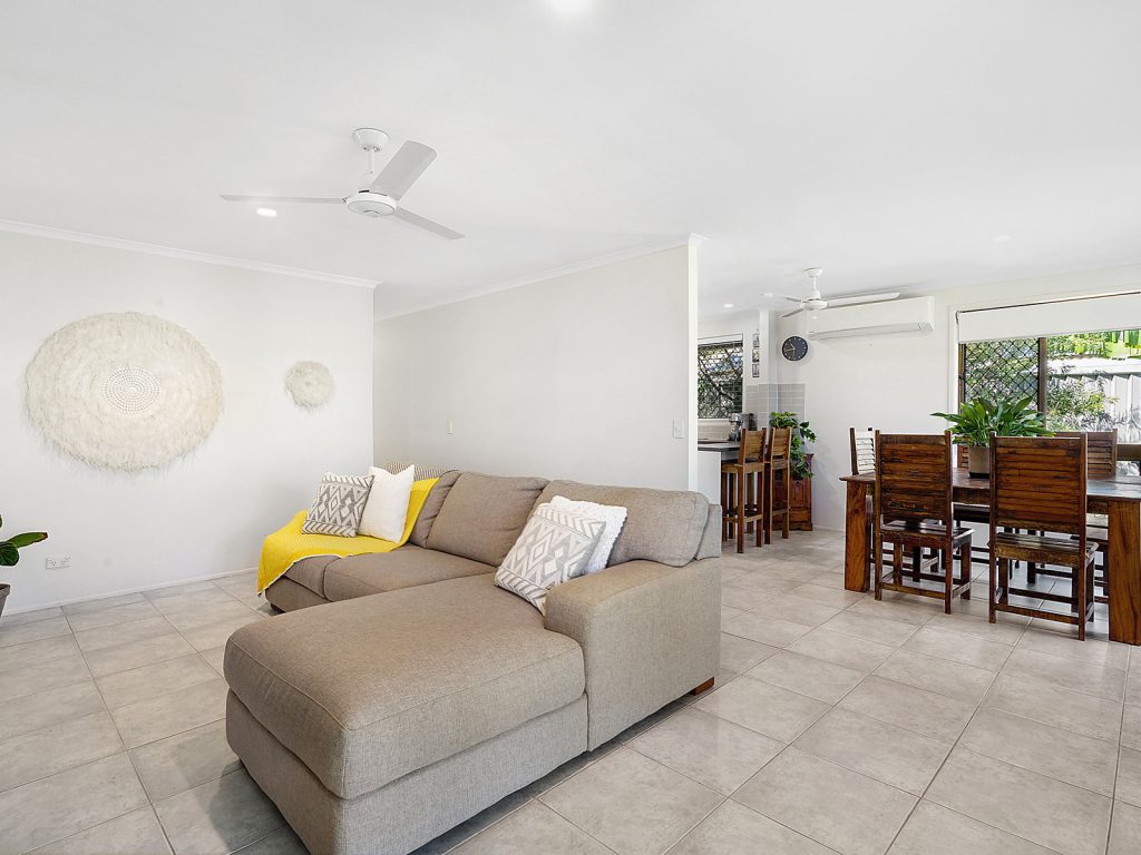 283 Nicklin Way, Warana QLD 4575 - photo 4