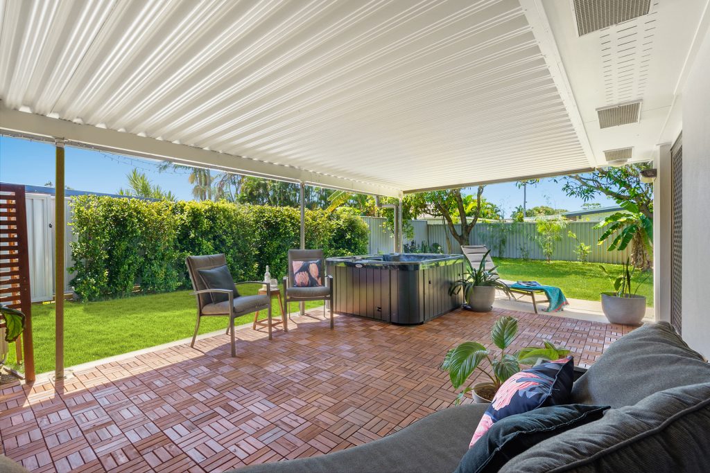 283 Nicklin Way, Warana QLD 4575 - photo 6