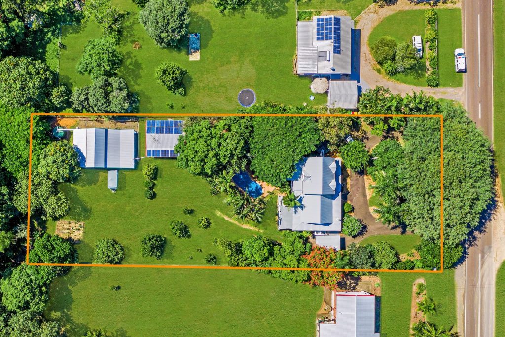 25 Crittenden Road, Glass House Mountains QLD 4518 - photo 17