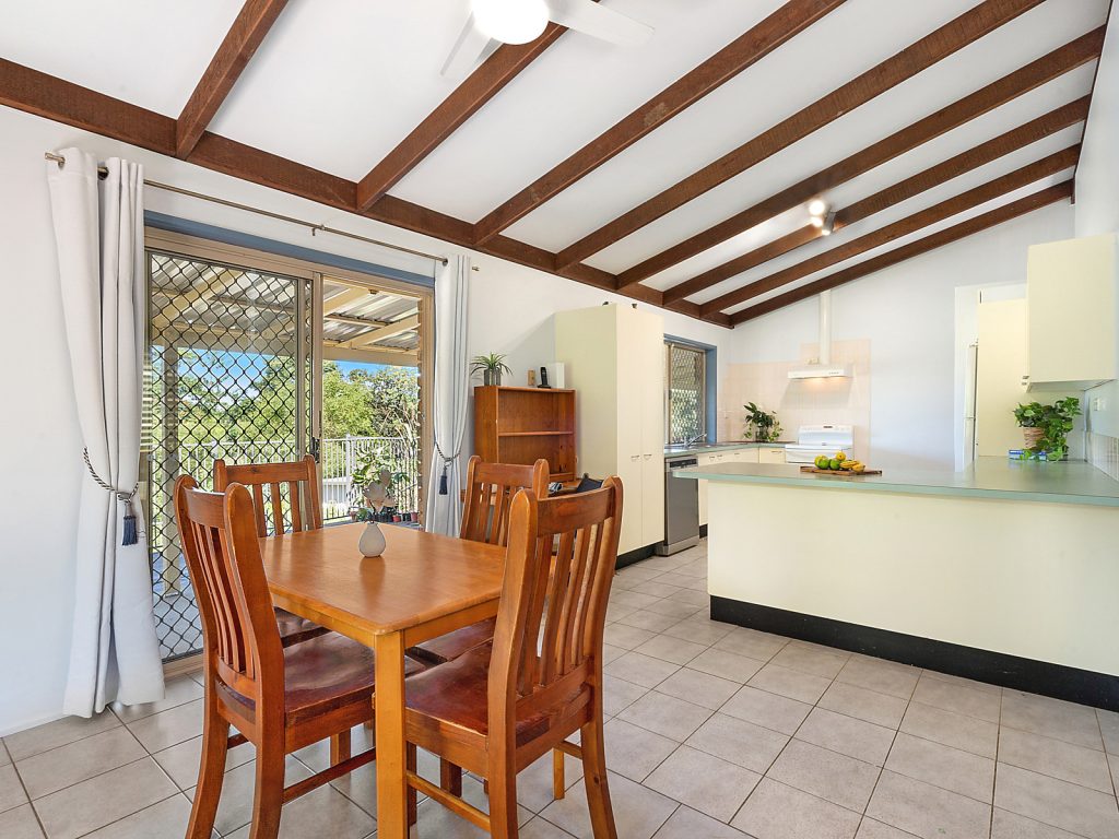38 Buzaki Road, Glass House Mountains QLD 4518 - photo 5