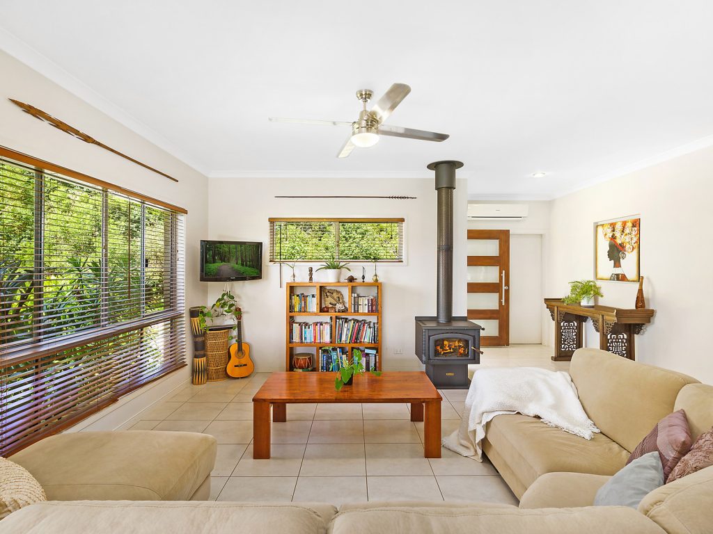 54 Shaws Road, Beerwah QLD 4519 - photo 3