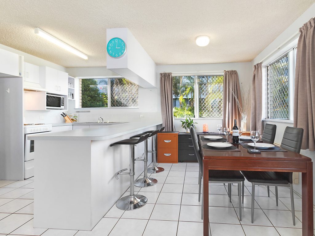 2/17 Verney Street, Kings Beach QLD 4551 - photo 3