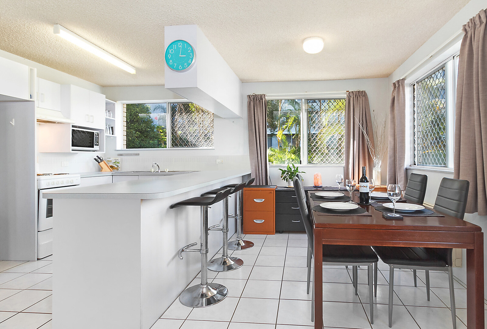 2/17 Verney Street, Kings Beach QLD 4551 - photo 3