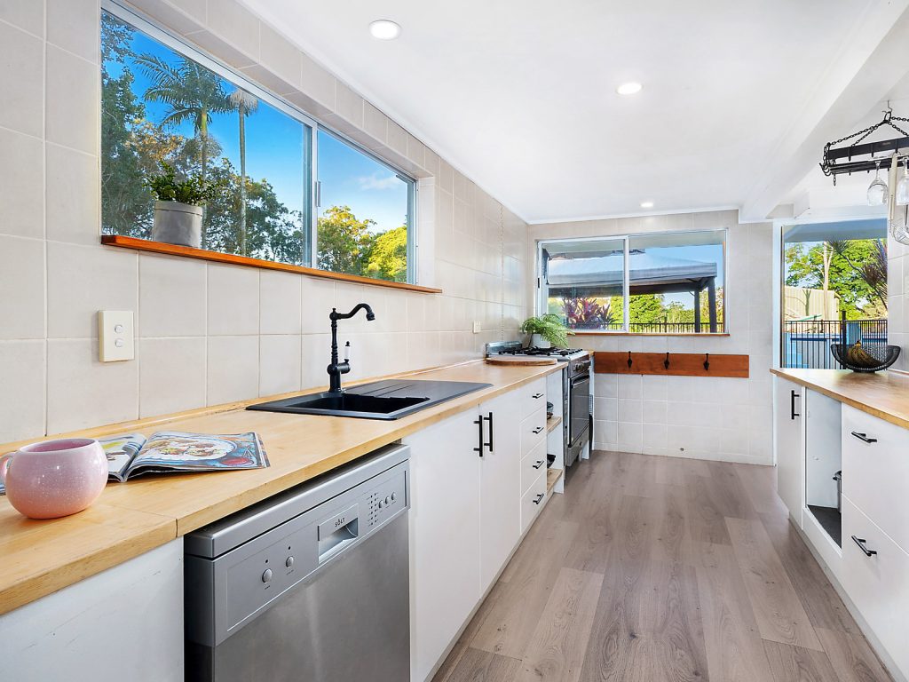 53 Fin Court, Elimbah QLD 4516 - photo 7