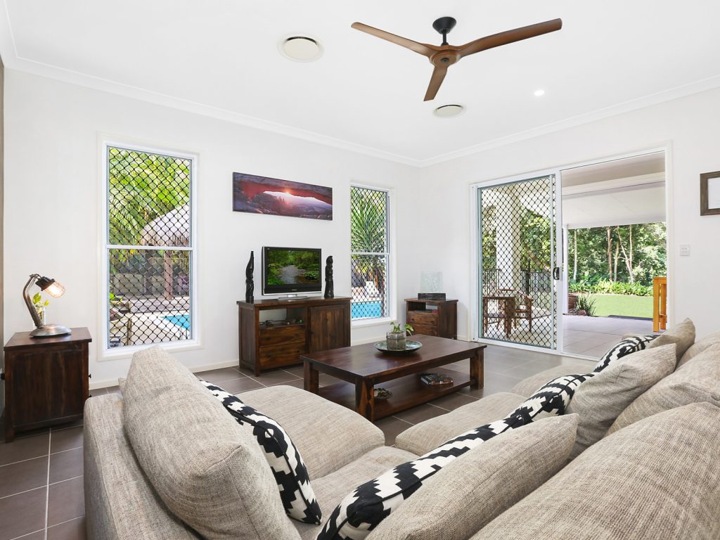 457 Glenview Road, Glenview QLD 4553 - photo 5
